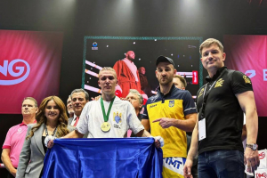 ДАНИЛО ЛОЗАН ЗАВЕРШИВ БОРОТЬБУ У ПІВФІНАЛІ WBC BOXING GRAND PRIX