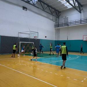 photo_5318933752329211698_y_original