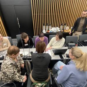 photo_5343884450007289513_y_original